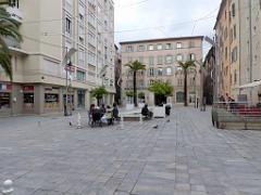 184 TOULON LA VILLE (40)